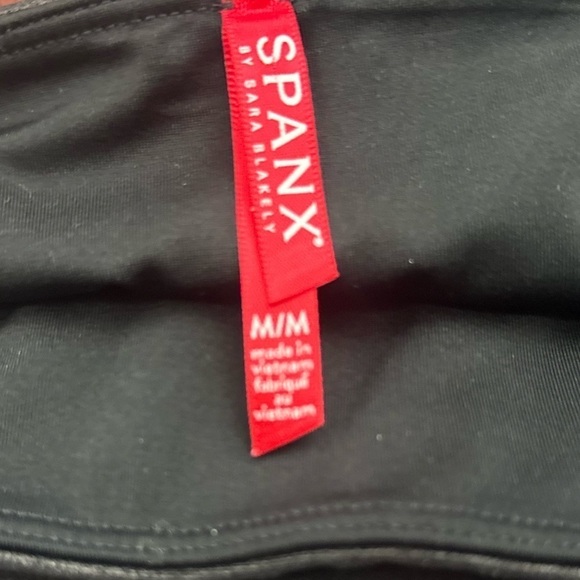 Spanx Faux Leather Leggings - Picture 5 of 6